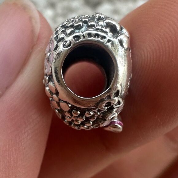 NWOT Pandora x Disney Best Mum Ever Minnie Mouse Heart Charm 791084C01 - Picture 9 of 15